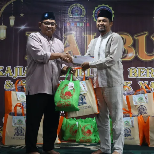 Hujan Ramadan Iringi Hangatnya Kalbu dan Kepedulian GK-OTA SD Mukrida