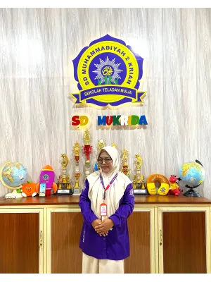 Rizqi Noviyanti Fauziyah, S.Pd.